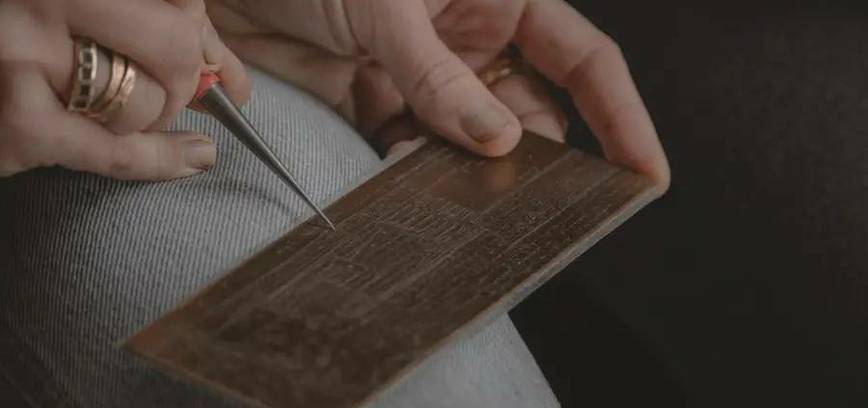 (VIETŲ NEBĖRA) Dirbtuvės „Pažintis su giliaspaude“