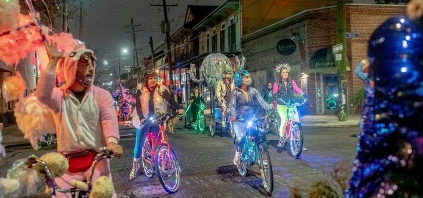 Naktiniai dviračiai/Kritinė masė