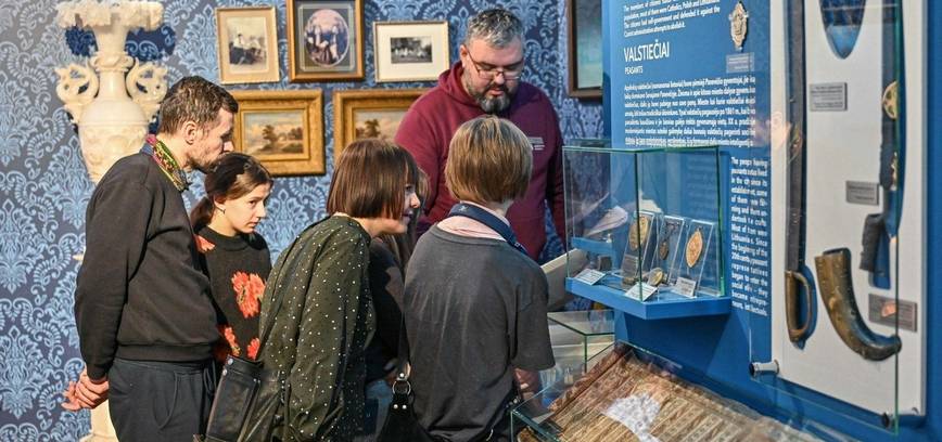 Ekskursija po Panevėžio kraštotyros muziejų
