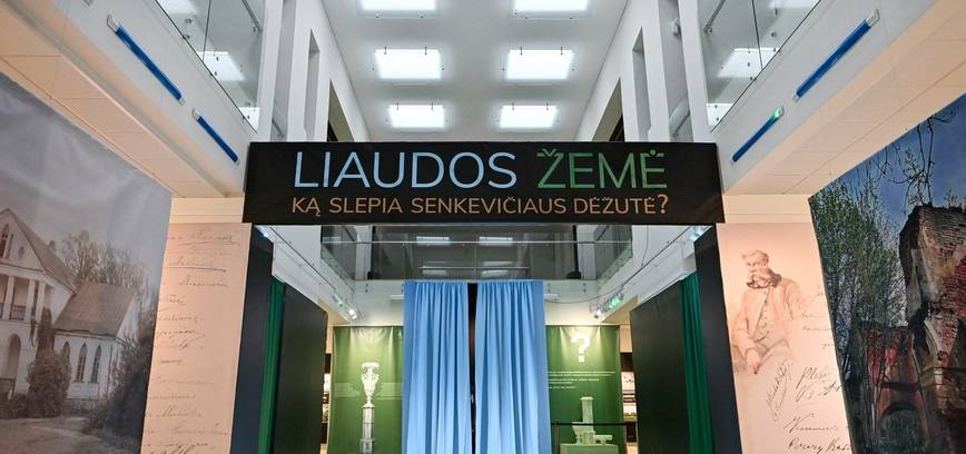 Srautinė ekskursija po tarptautinę parodą „Liaudos žemė. Ką slepia Senkevičiaus dėžutė?“ (13 val.)