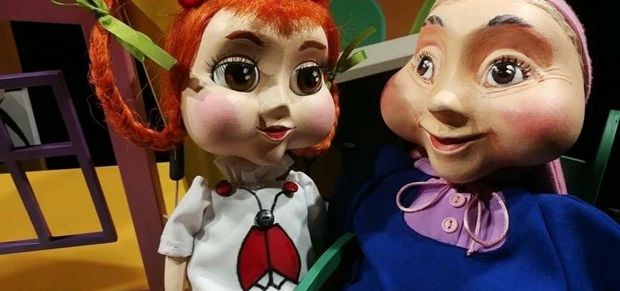 Spektaklis „Raudonkepuraitė ir džiazas“ (rež. K. Grosmanas) (11 val.)