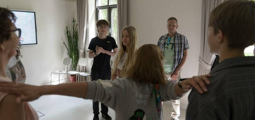 TEATRAS / Viešojo kalbėjimo ir scenos baimės valdymo mokymai