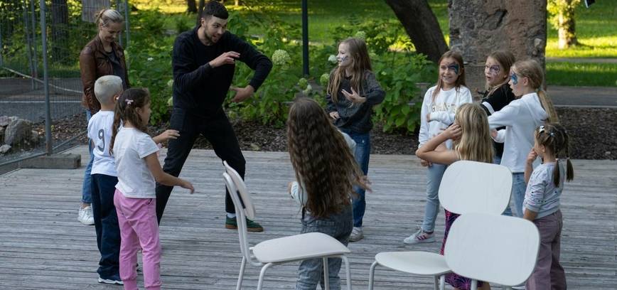 Teatras / Edukacija vaikams „Augu teatre“