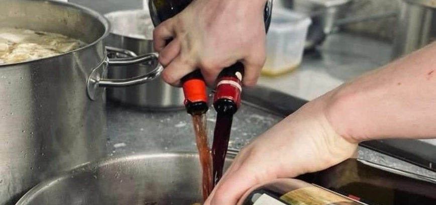 Kovo 8 X PRANCŪZIŠKA VAKARIENĖ