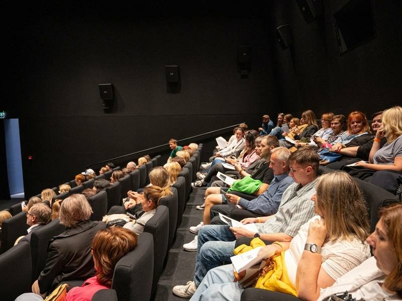 Adolfo Mejo filmas „Going home“