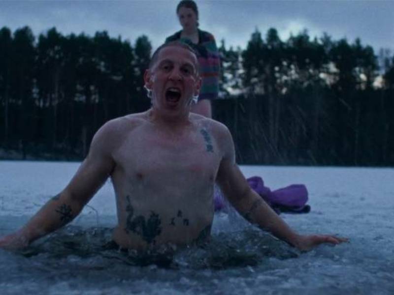 Kinas po atviru dangumi | KINŲ JŪRA