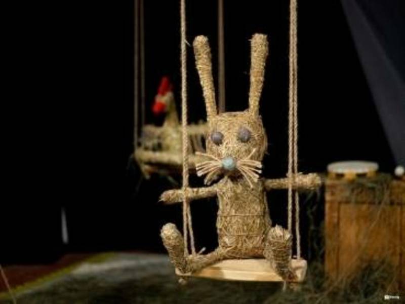 Spektaklis „Pasakų medis“ (rež. M. Bogomas) (12 val.)